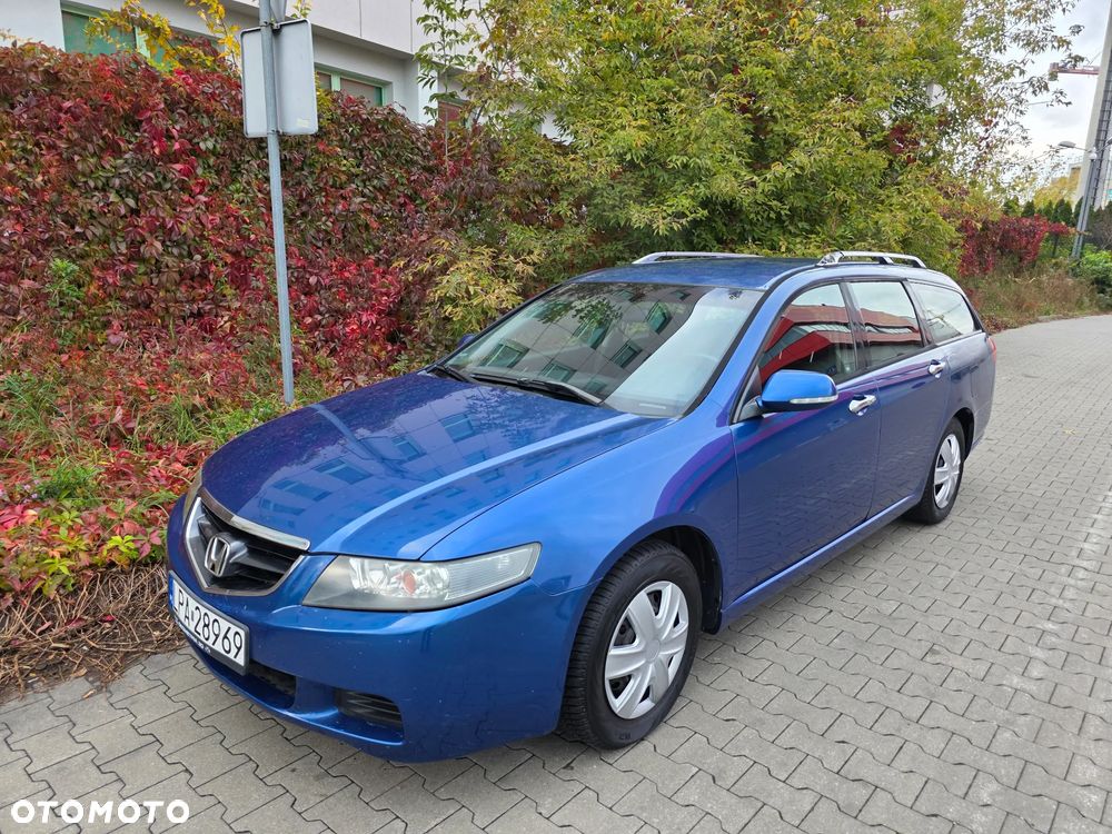 Honda Accord 2003 photo 2