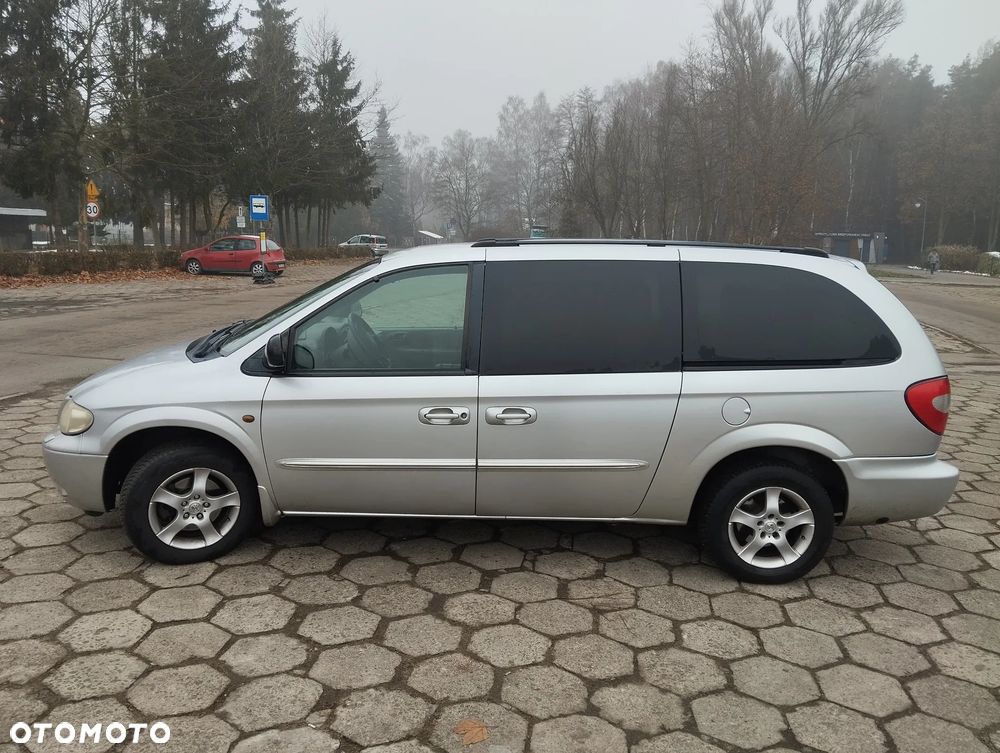 Chrysler Grand Voyager 3.3L LX AWD - 9
