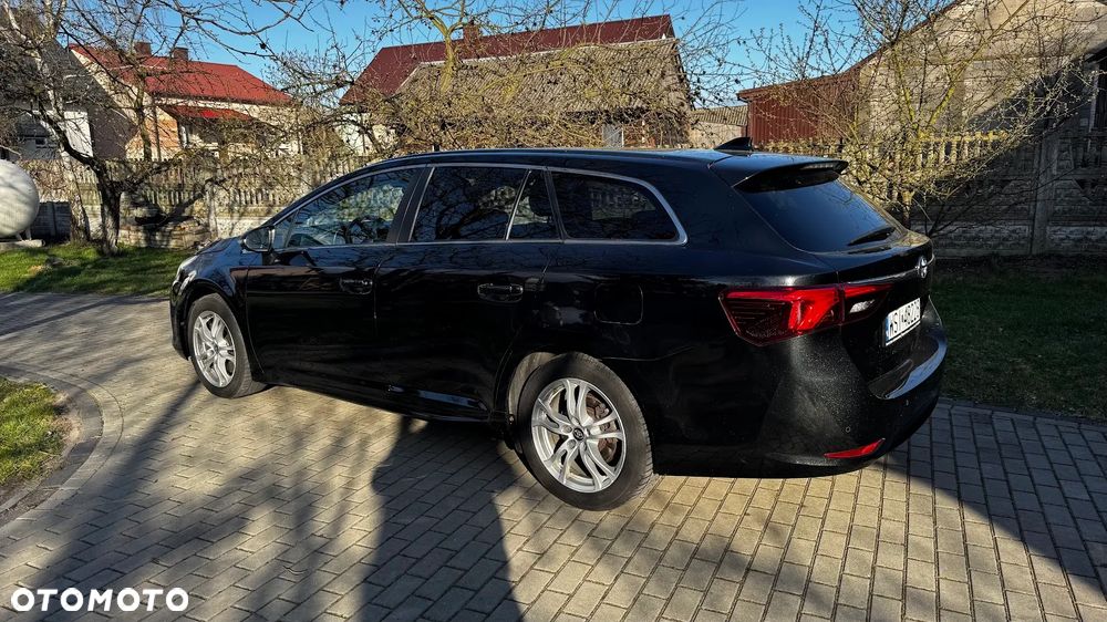 Toyota Avensis 2.0 D-4D Active Business - 5