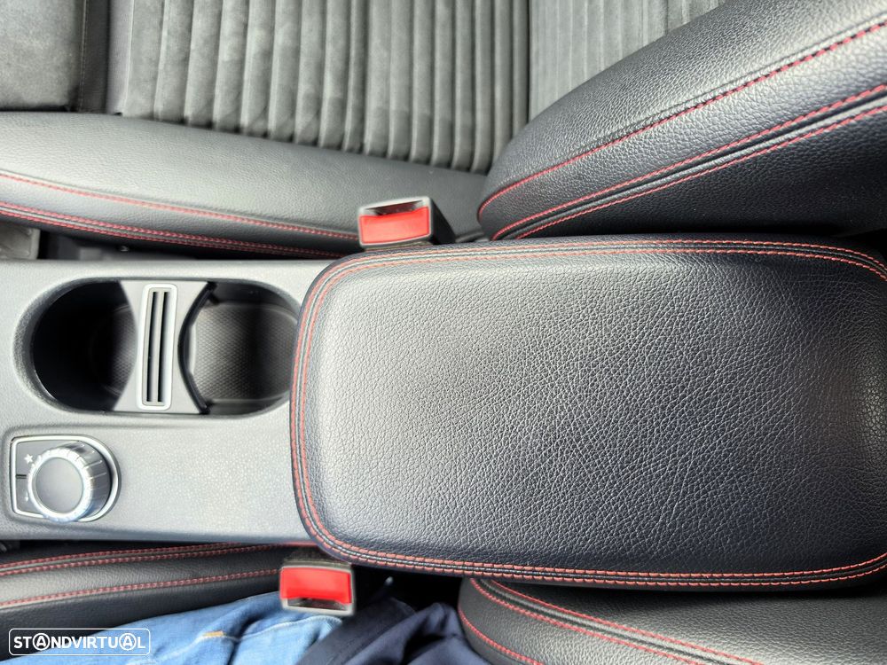 Mercedes-Benz A 180 CDi BE Edition AMG Line - 27