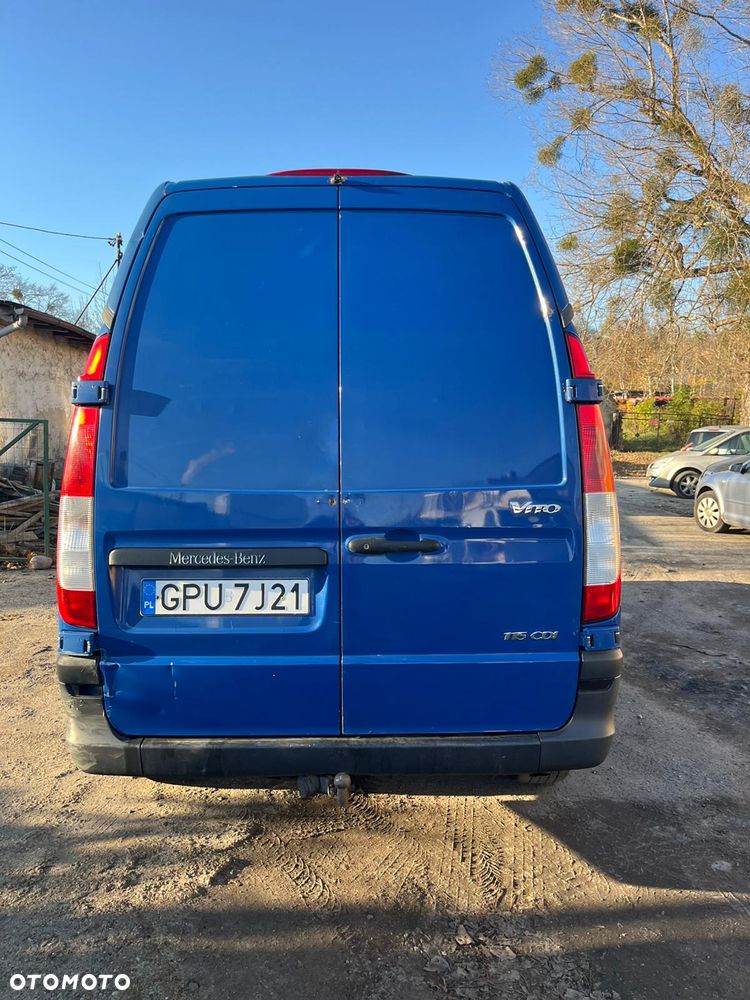 Mercedes-Benz VITO - 13