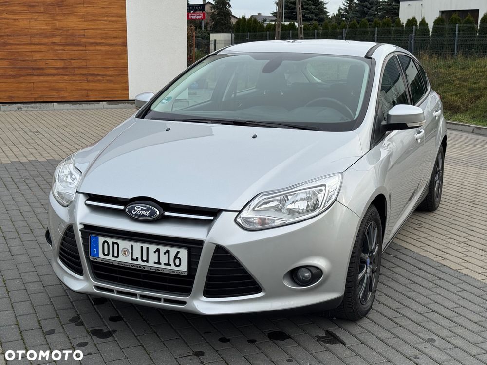 Ford Focus 1.6 TI-VCT Champions Edition - 2