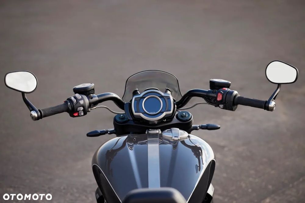 Triumph Rocket - 19