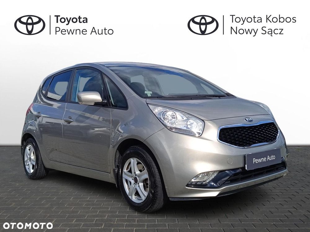 Kia Venga - 8