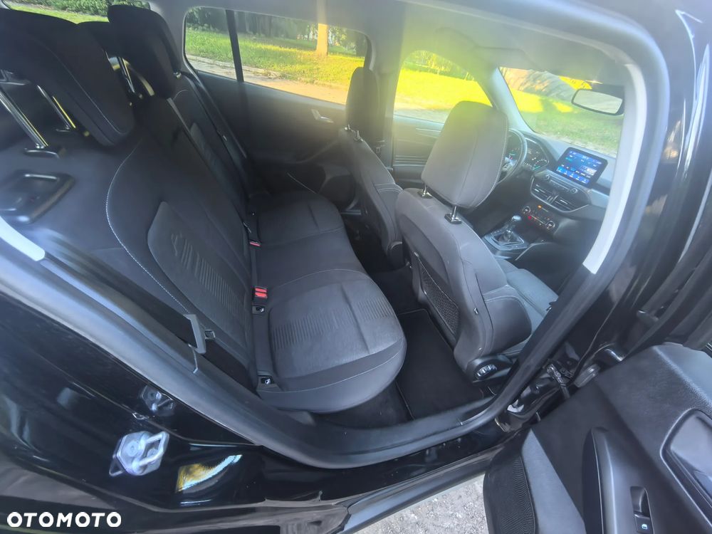 Ford Focus 1.0 EcoBoost STart-Stopp-System ACTIVE - 36