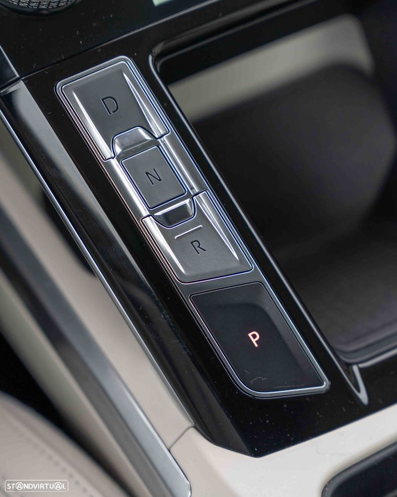 Jaguar I-Pace EV400 AWD R-DYNAMIC HSE - 31