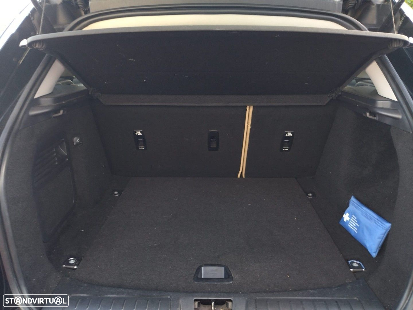 Land Rover Range Rover Evoque 2.0 TD4 Pure - 21