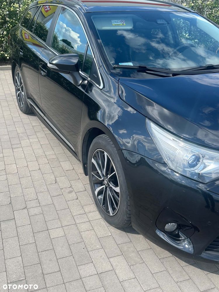 Toyota Avensis 2.0 Prestige MS - 2