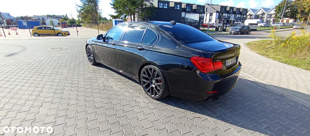 BMW Seria 7 730d - 2