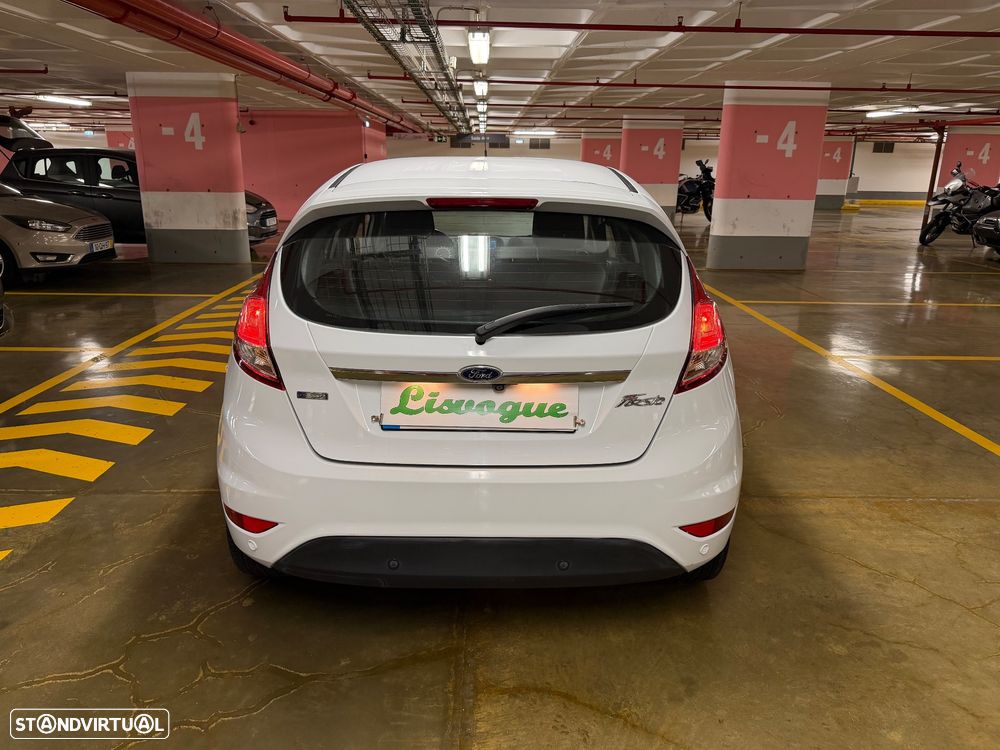 Ford Fiesta 1.0 EcoBoost S&S TITANIUM - 5