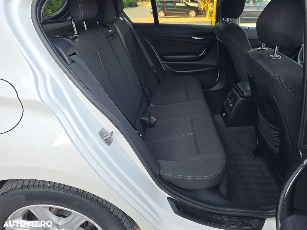 BMW Seria 1 118d - 13