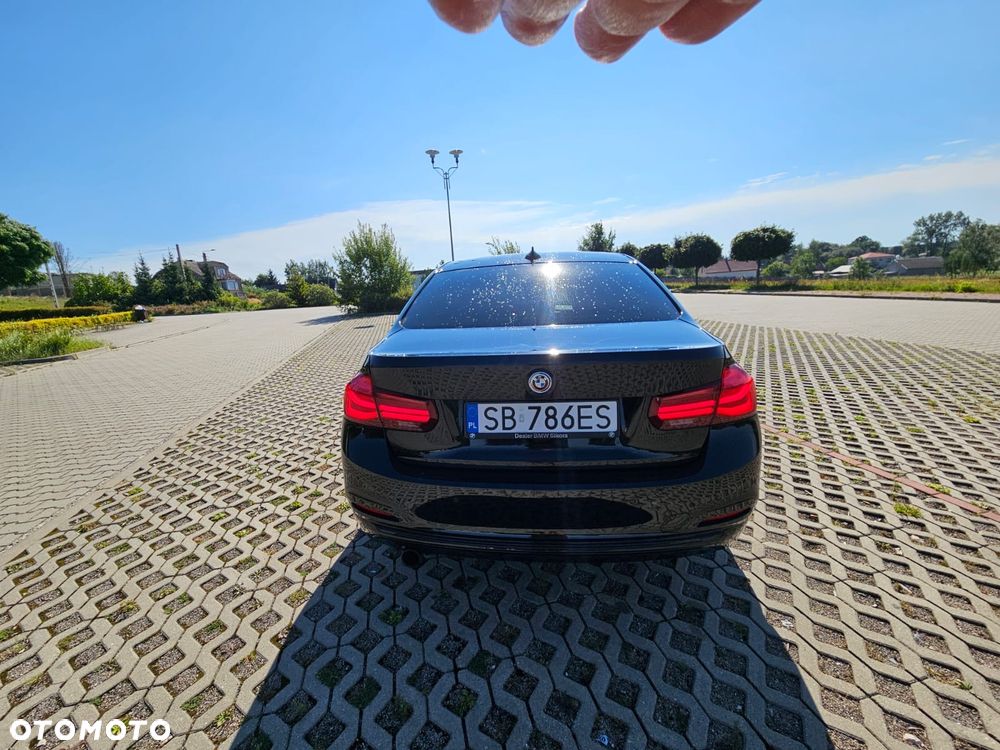 BMW Seria 3 318i GPF Sport Line - 9
