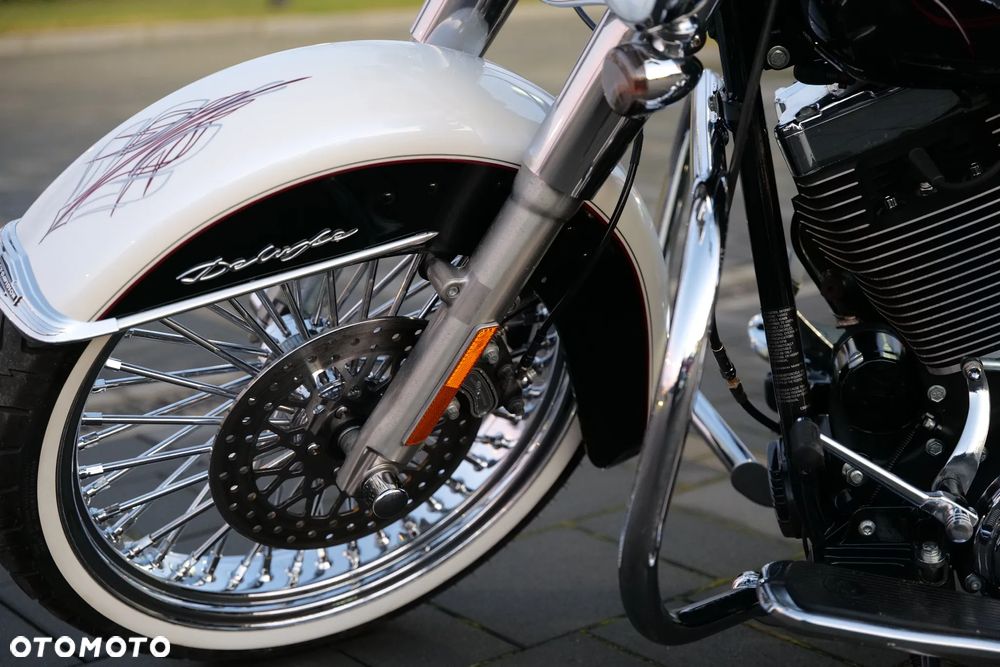 Harley-Davidson Softail Deluxe - 12