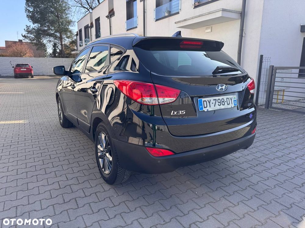 Hyundai ix35 1.7 CRDi 2WD blue Finale Gold - 15