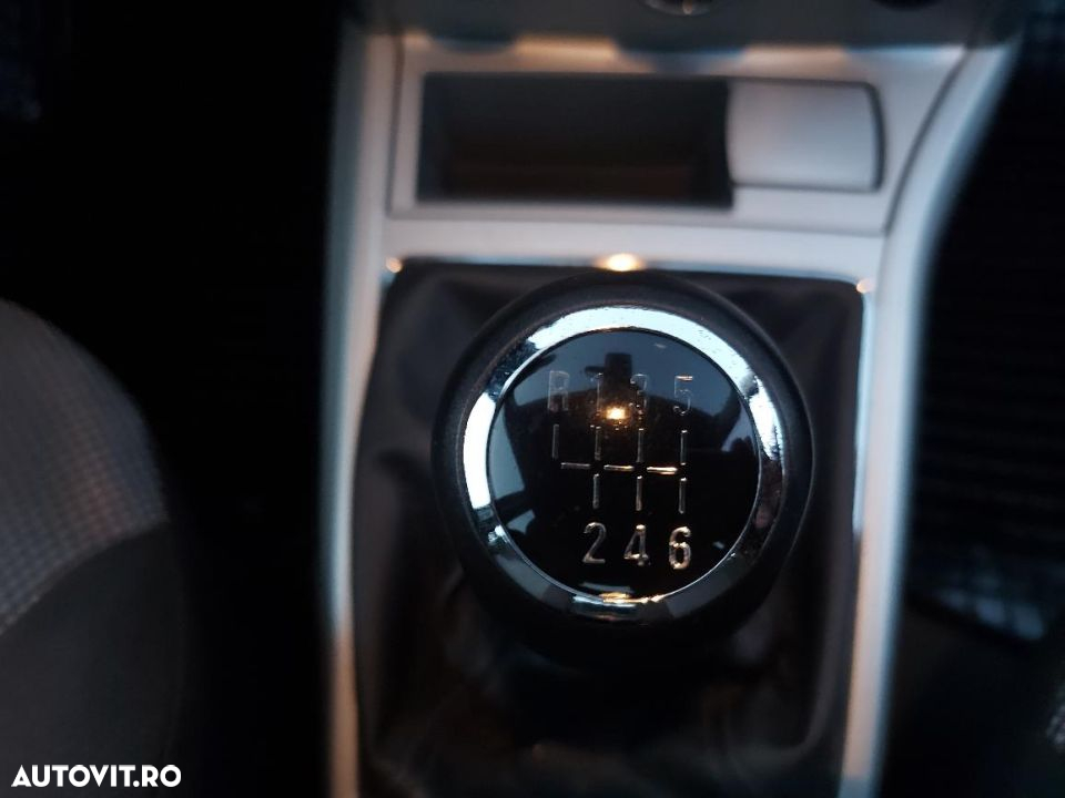Opel Astra - 16
