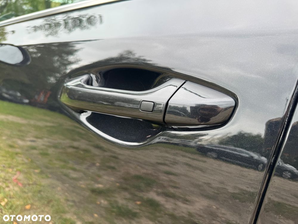 Kia XCeed - 30
