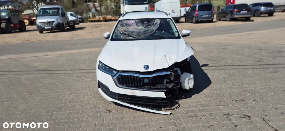 Skoda Octavia 2.0 TDI 4x4 Ambition DSG - 2