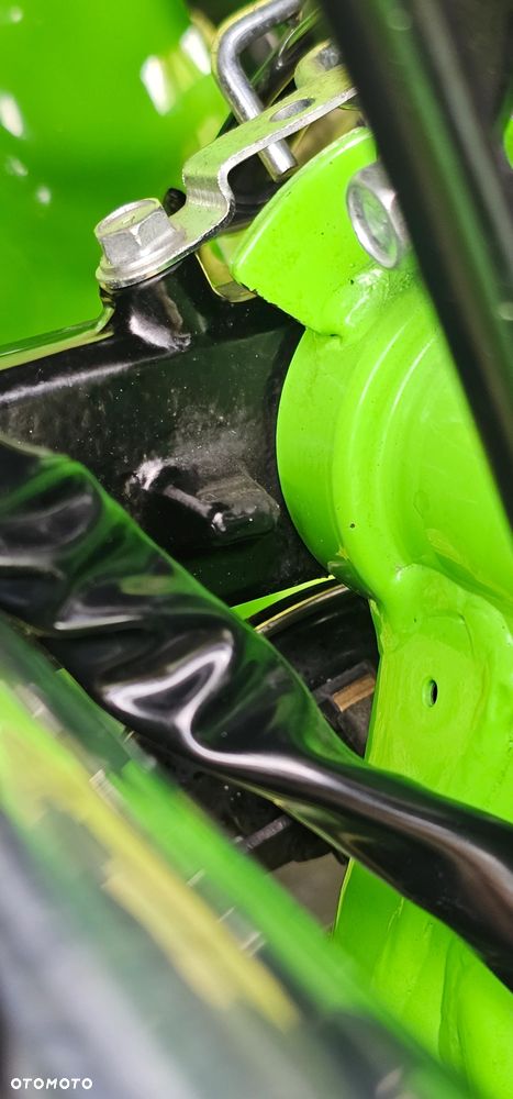 Kawasaki Ninja - 11