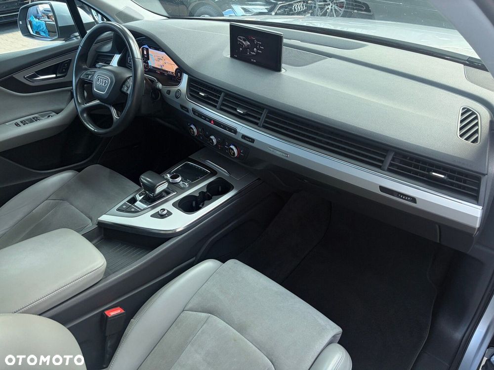 Audi Q7 - 22