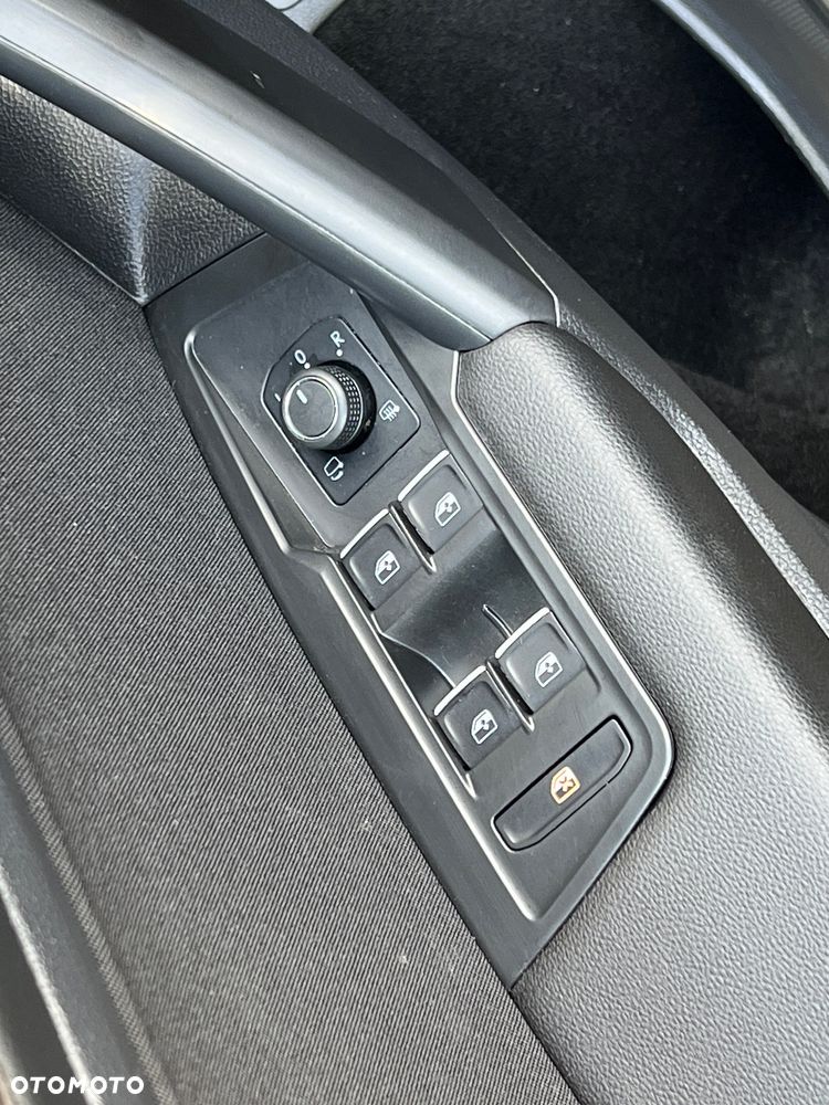 Volkswagen Tiguan Allspace 2.0 TDI 4Mot Elegance DSG - 16
