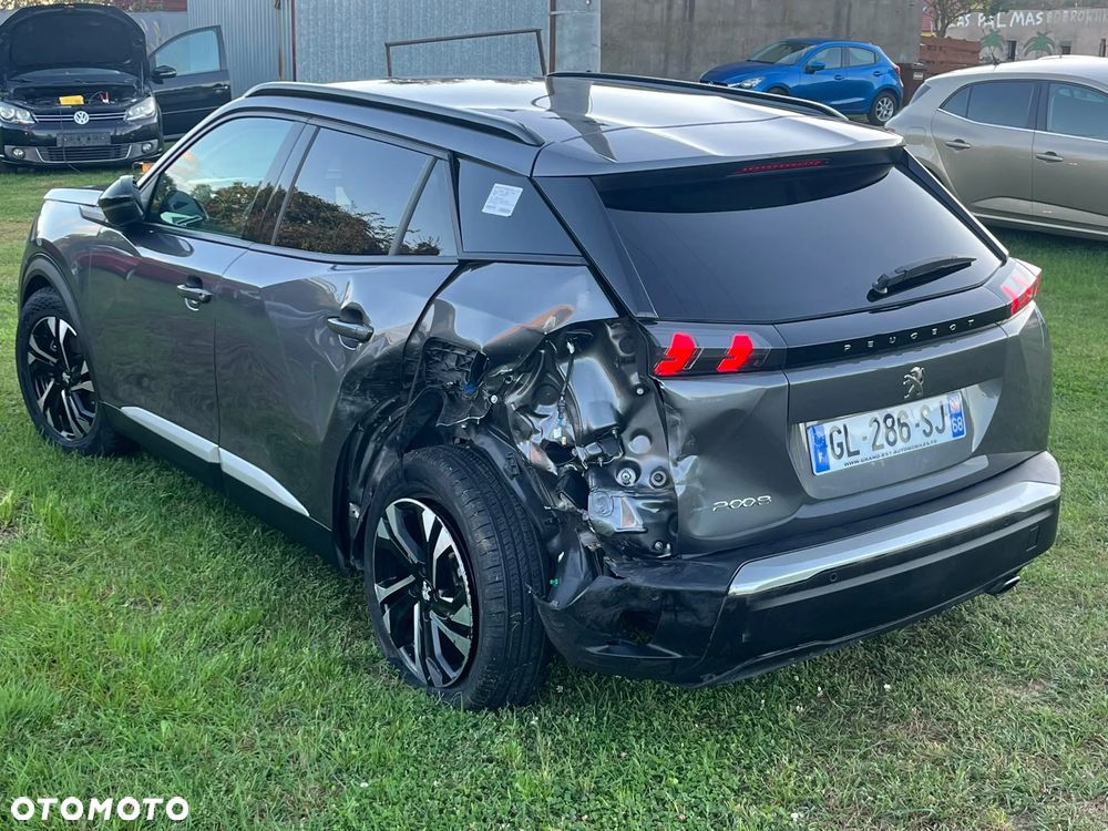 Peugeot 2008 2023 photo 4