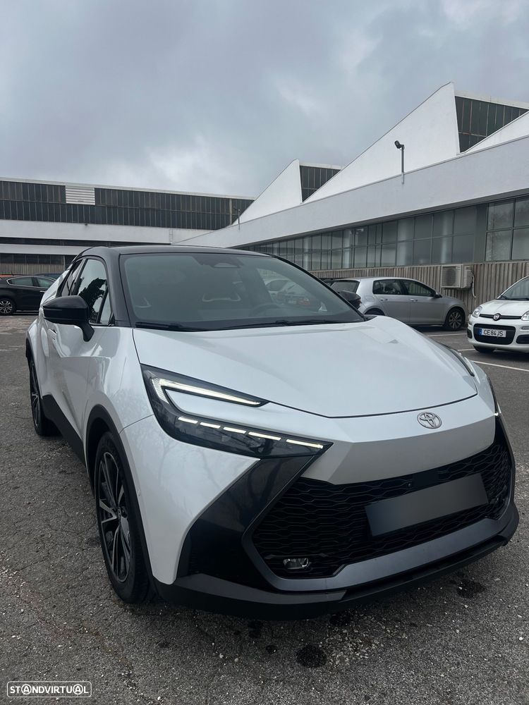 Toyota C-HR 1.8 Hybrid Lounge - 2
