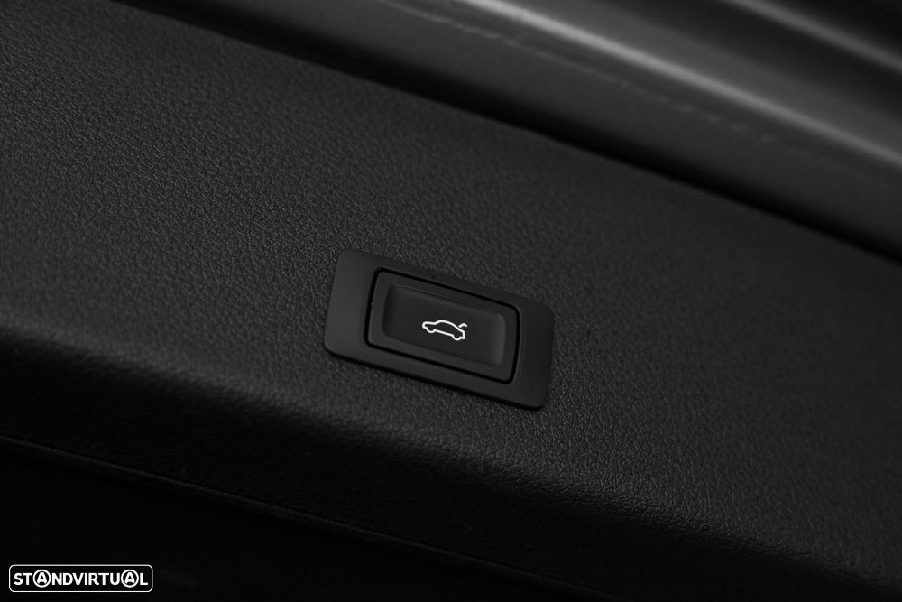 Audi e-tron 55 quattro Advanced - 41
