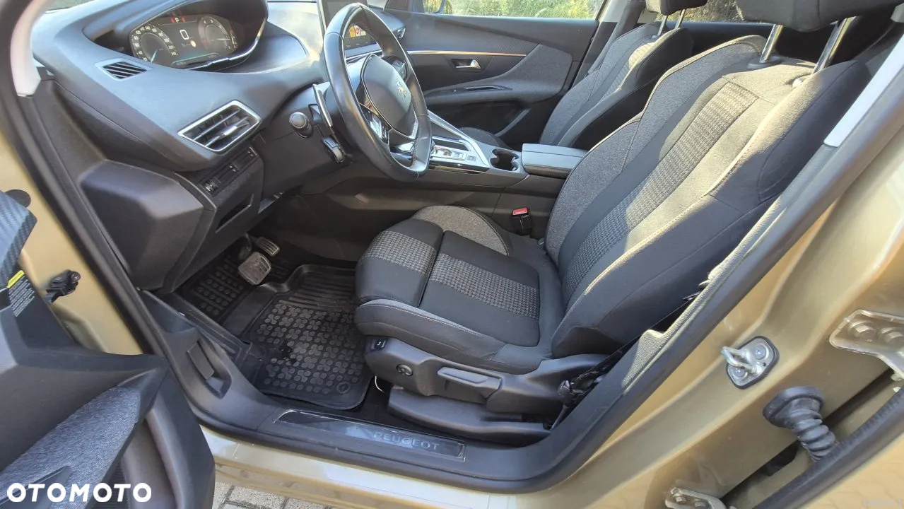 Peugeot 3008 1.6 BlueHDi Active S&S EAT6 - 12