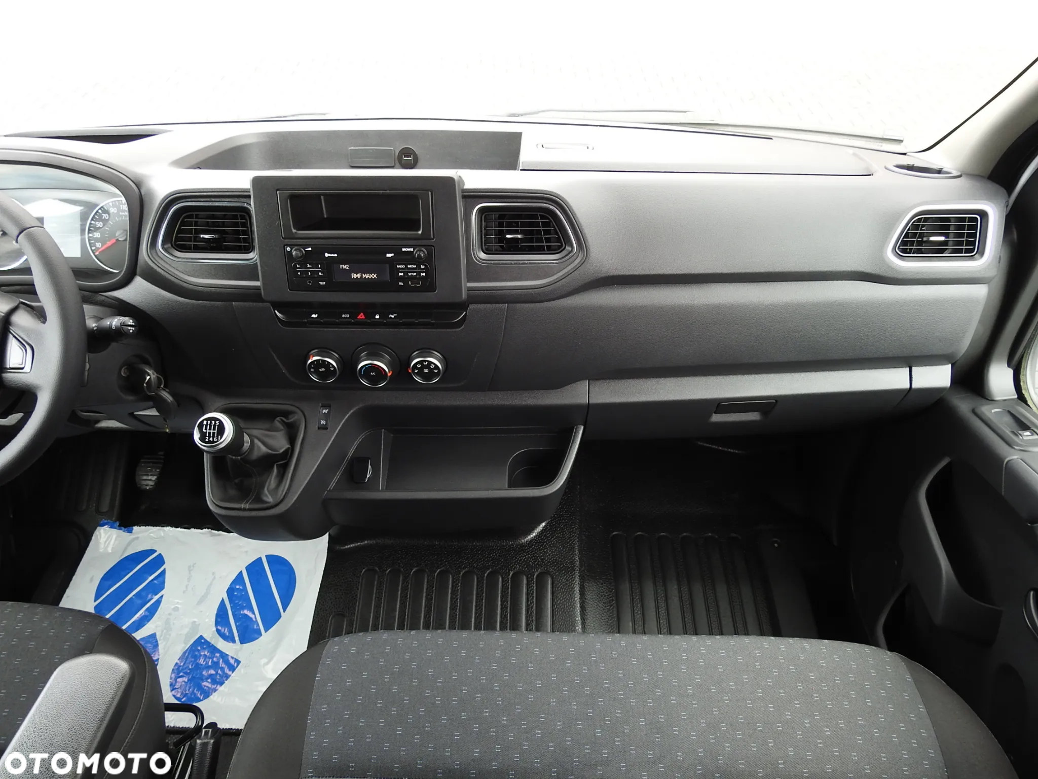 Opel MOVANO  FURGON BRYGADÓWKA 7 MIEJSC TEMPOMAT LEDY KLIMATYZACJA 135KM [ 254923 ] - 31