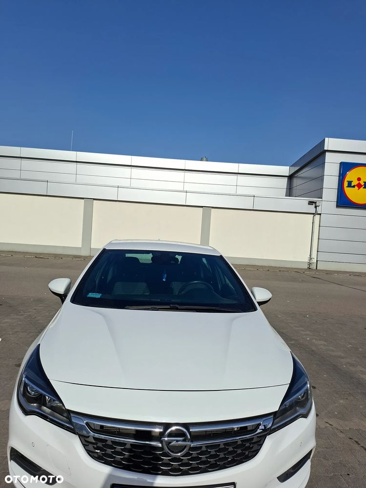 Opel Astra 1.6 CDTI Dynamic S&S - 2