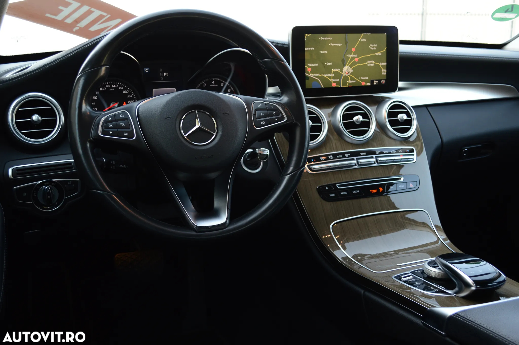 Mercedes-Benz C 180 7G-TRONIC Exclusive - 14