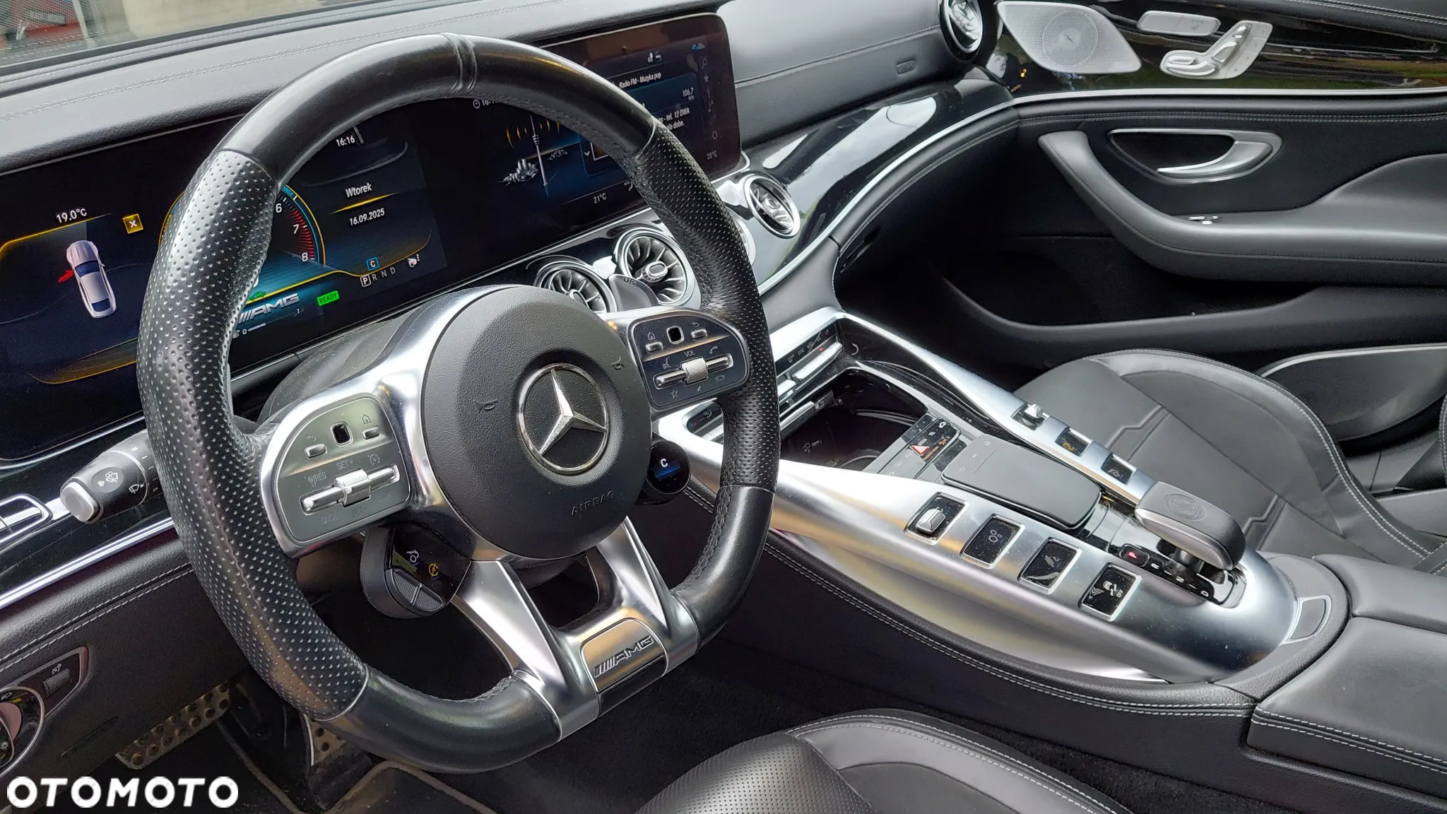 Mercedes-Benz AMG GT 43 4-Matic+ - 6