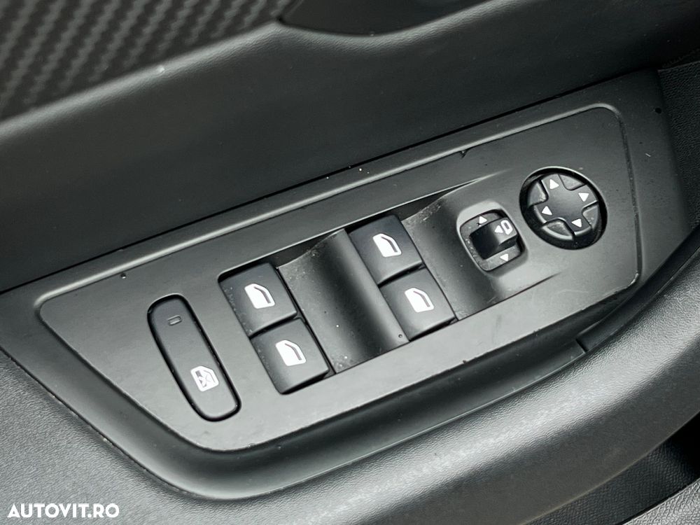 Peugeot 508 BlueHDi 130 EAT8 Allure - 19