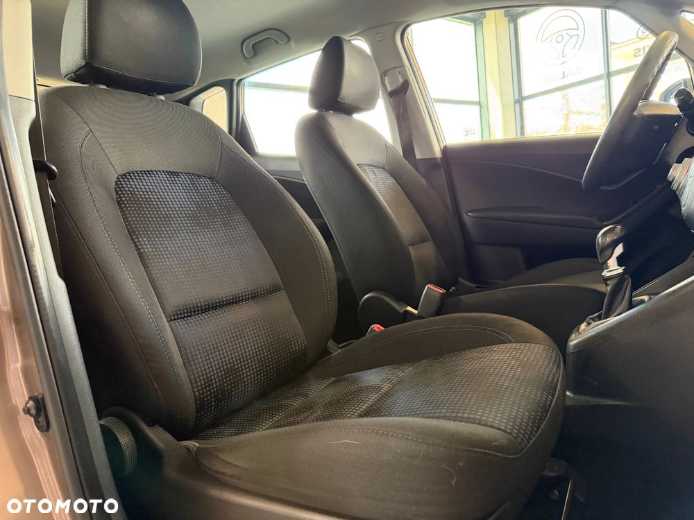 Hyundai ix20 1.4 Comfort - 17