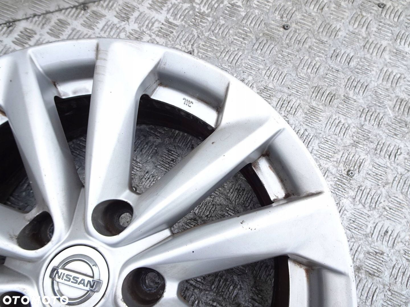 Alufelga Nissan Qashqai J11 17" 5x114.3 ET 40 - 6