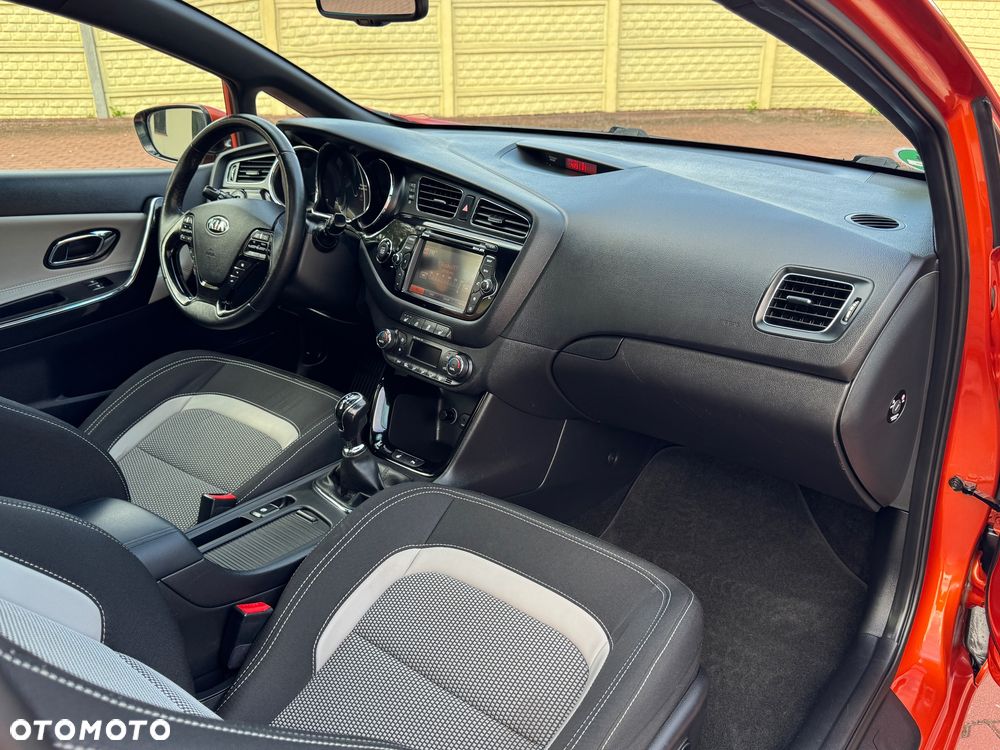 Kia ProCeed 1.6 GDI Spirit - 27