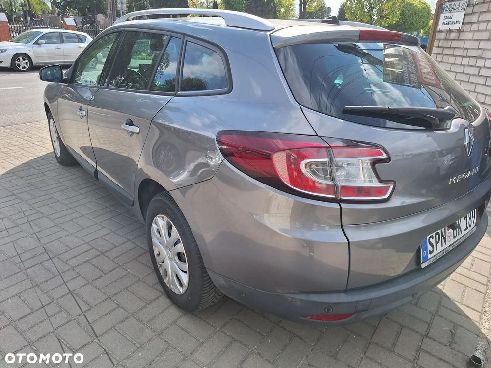 Renault Megane dCi 130 FAP Dynamique - 6