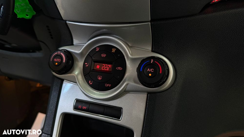 Ford Fiesta 1.6 TDCI Econetic Trend - 23