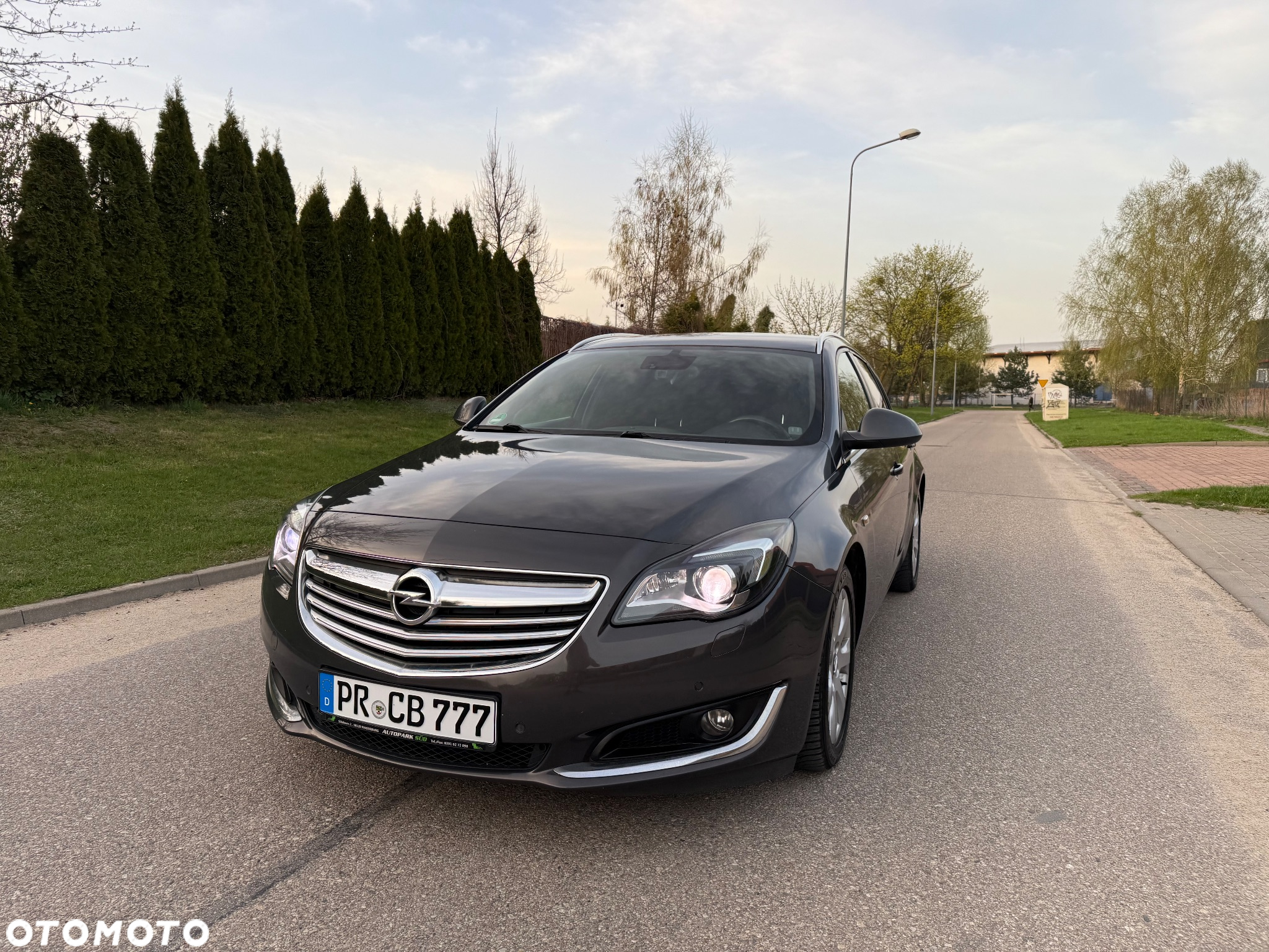 Opel Insignia - 19