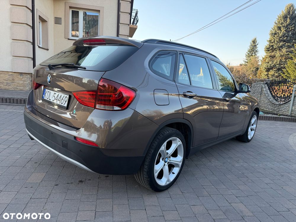 BMW X1 xDrive20d xLine - 4
