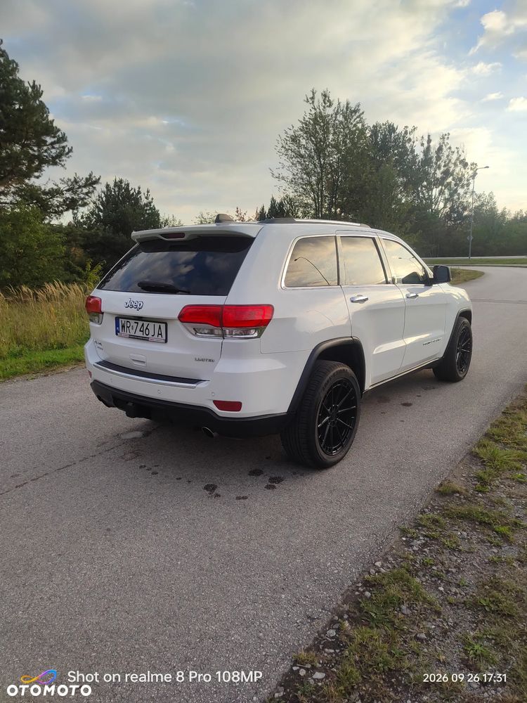 Jeep Grand Cherokee - 4