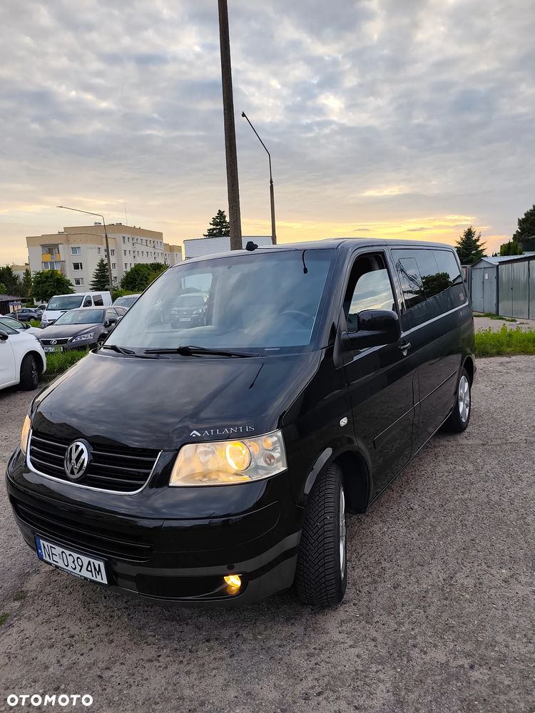 Volkswagen Multivan - 2