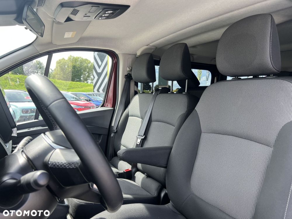 Renault Trafic - 11