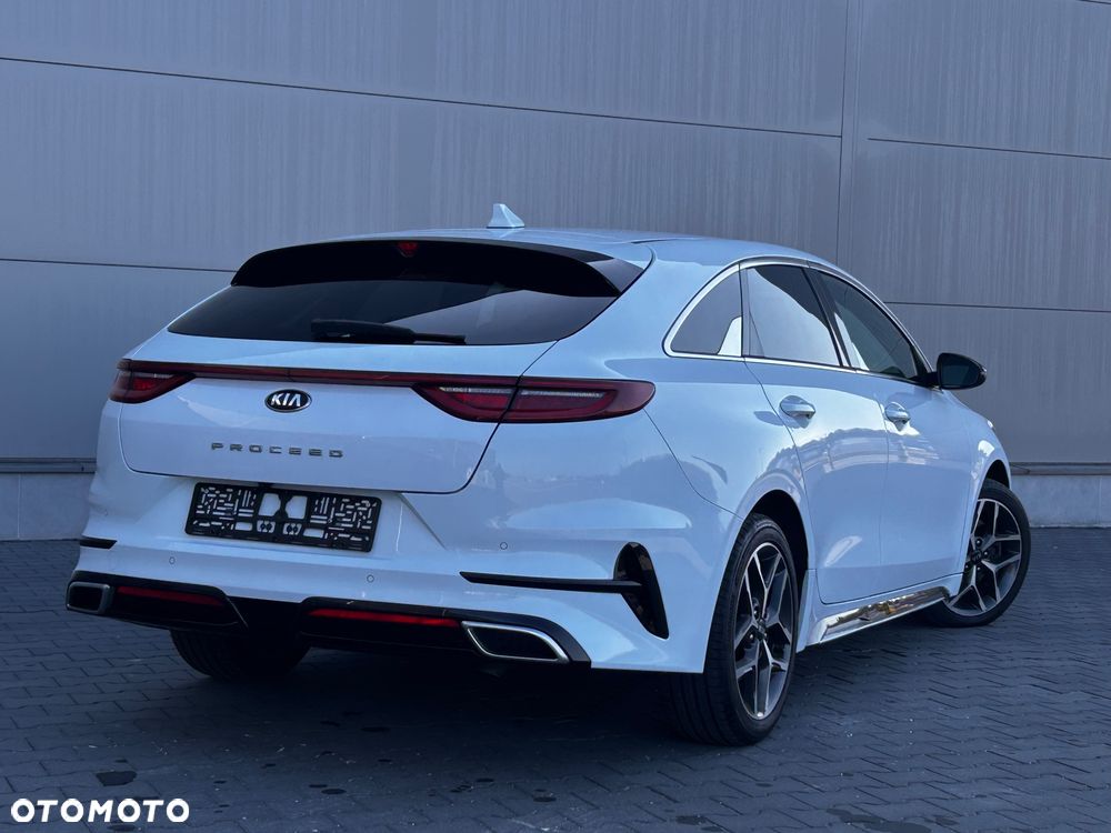 Kia ProCeed 1.5 T-GDI DCT7 OPF (48V Mild Hybrid) GT Line - 4