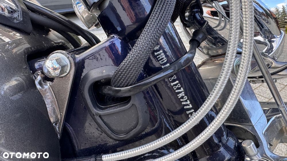 Harley-Davidson Dyna - 34