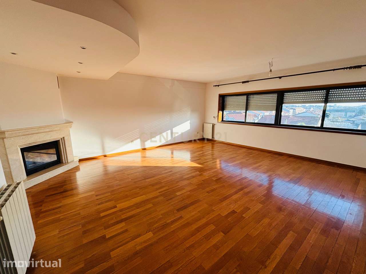 Apartamento T3 Moderno - Padrão da Legua - Grande imagem: 2/22