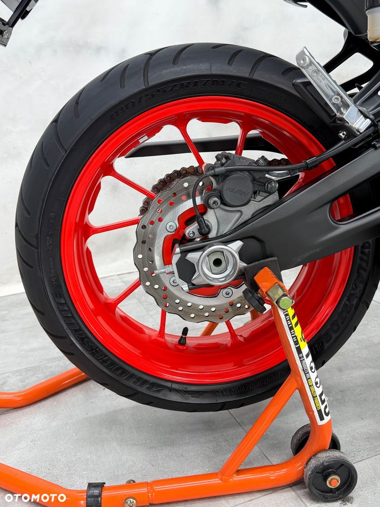 Yamaha MT - 22