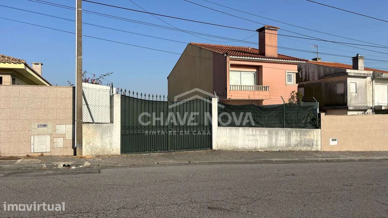 Lote de terreno com 504m² em Lourosa – Santa Maria da Feira - Grande imagem: 5/9