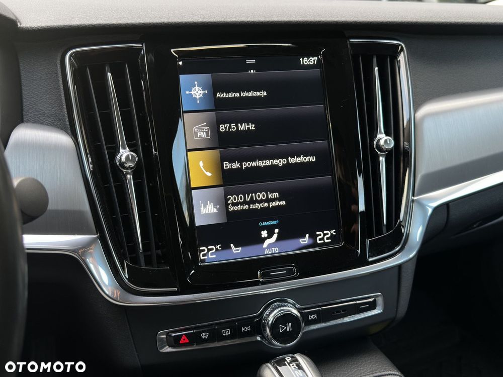 Volvo S90 - 25