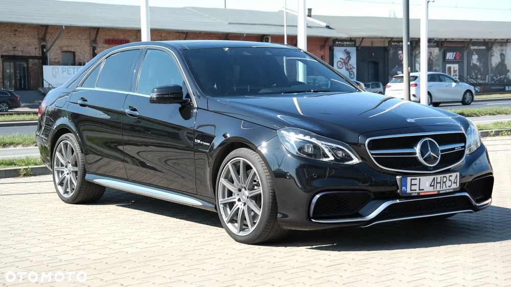 Mercedes-Benz Klasa E - 26